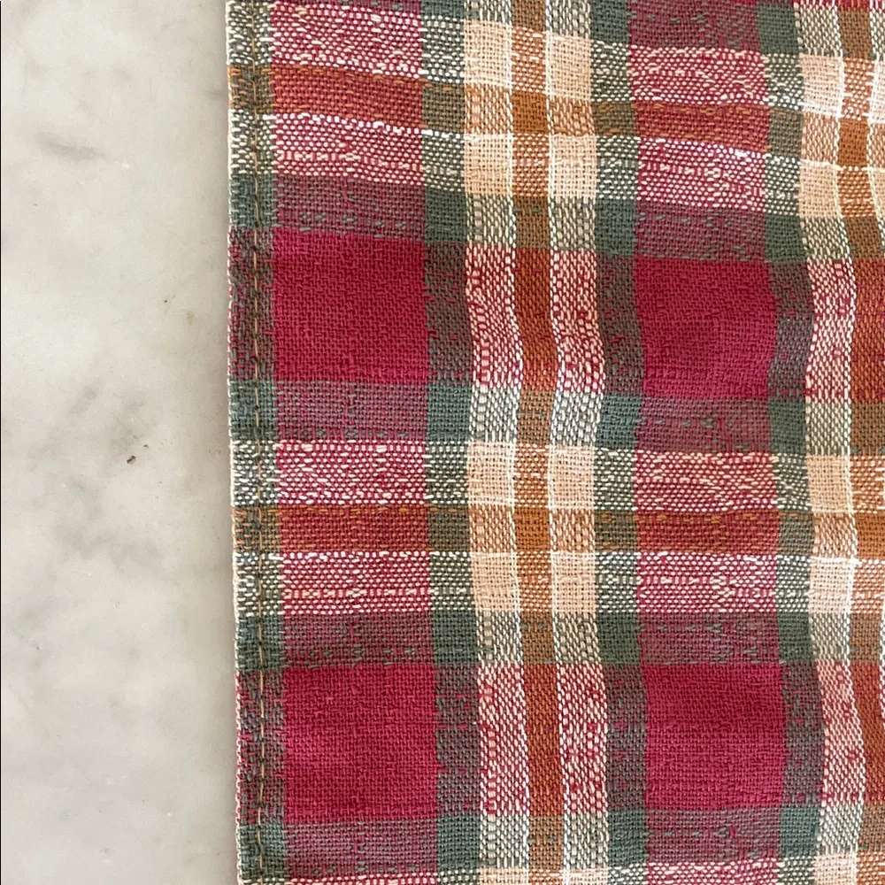 LONGABERGER Orchard Park Plaid Festive Red and Green Place Mats (2)